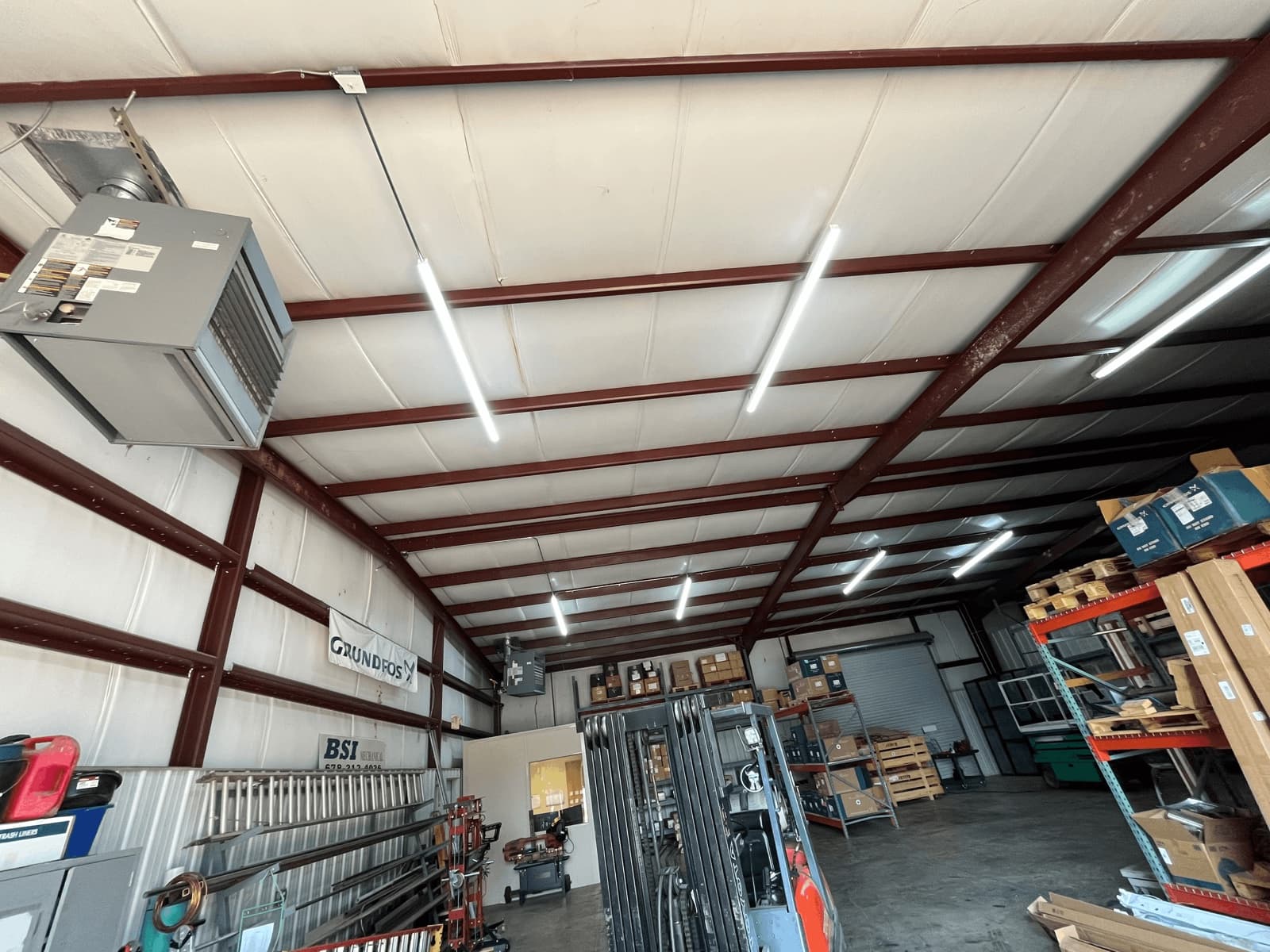 Commercial warehouse LED lighting